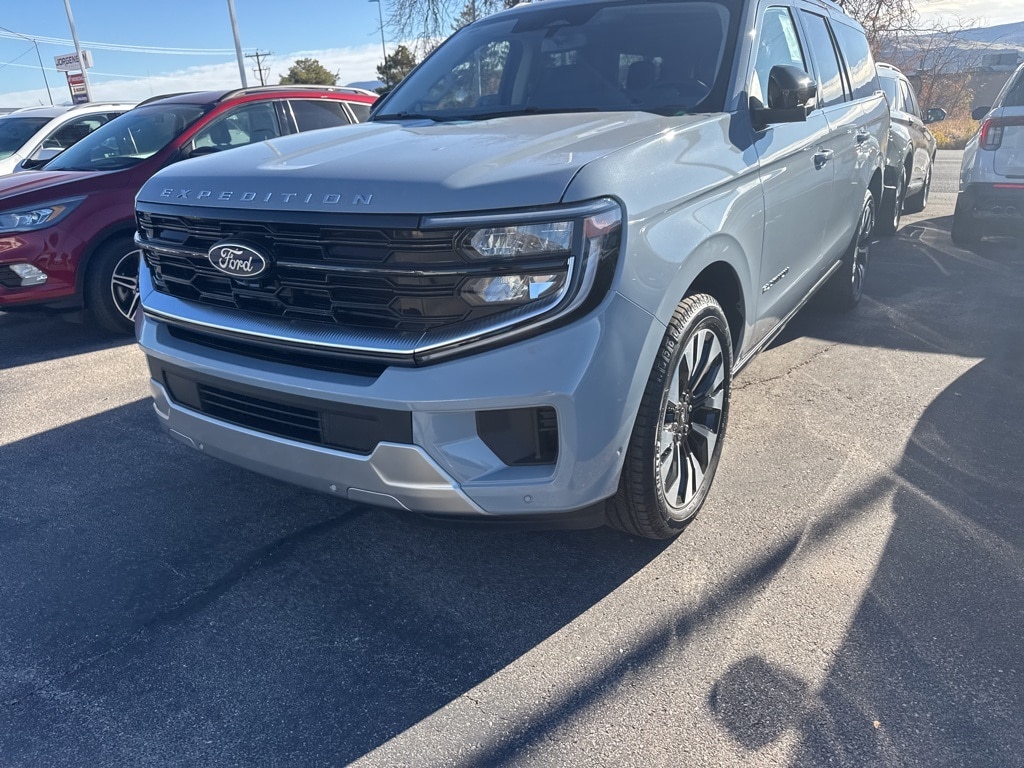 New 2025 Ford Expedition Max Platinum SUV
