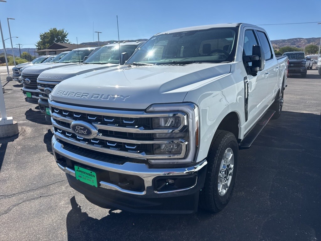 2026 Ford F-250 photo 2
