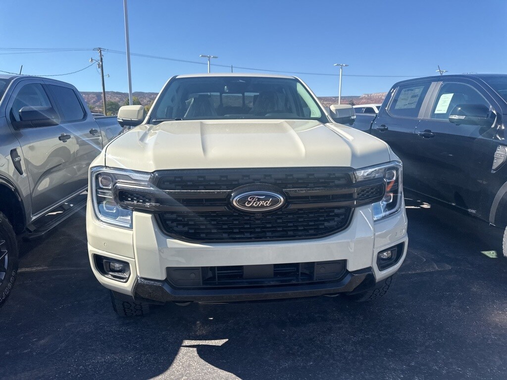 2025 Ford Ranger Lariat photo 2