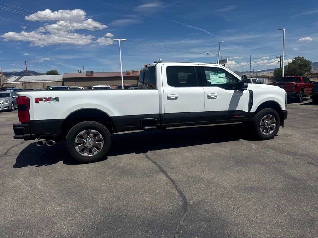 2025 Ford F-350 Super Duty King Ranch - Photo 5