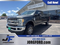 2017 Ford F-350SD Lariat Truck