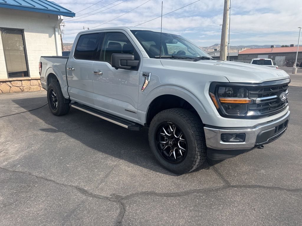 2024 Ford F-150 XLT - Photo 6