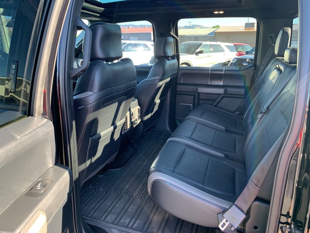 2017 Ford F-150 Raptor - Photo 28