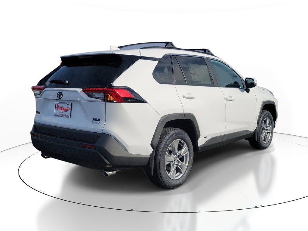 New 2025 Toyota RAV4 Hybrid XLE SUV