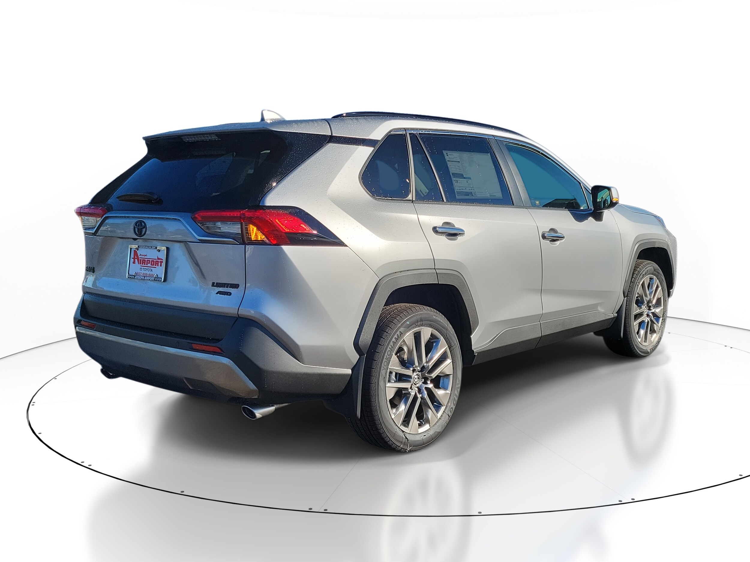 2025 Toyota RAV4 Limited photo 4