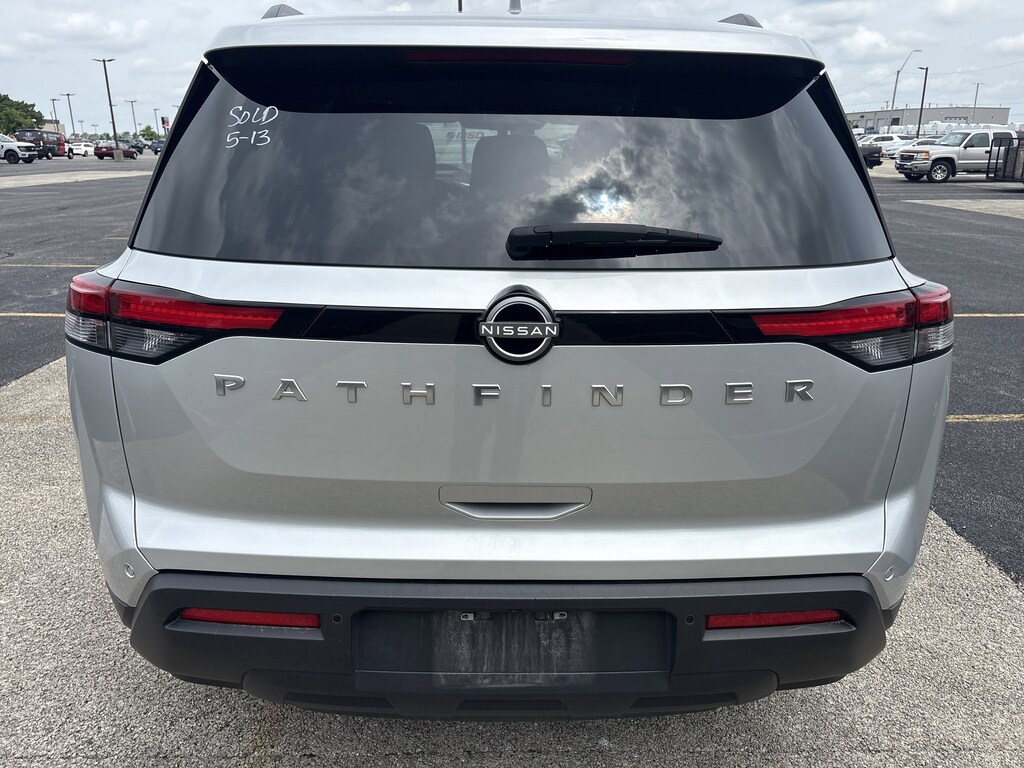 Certified 2025 Nissan Pathfinder SV SUV