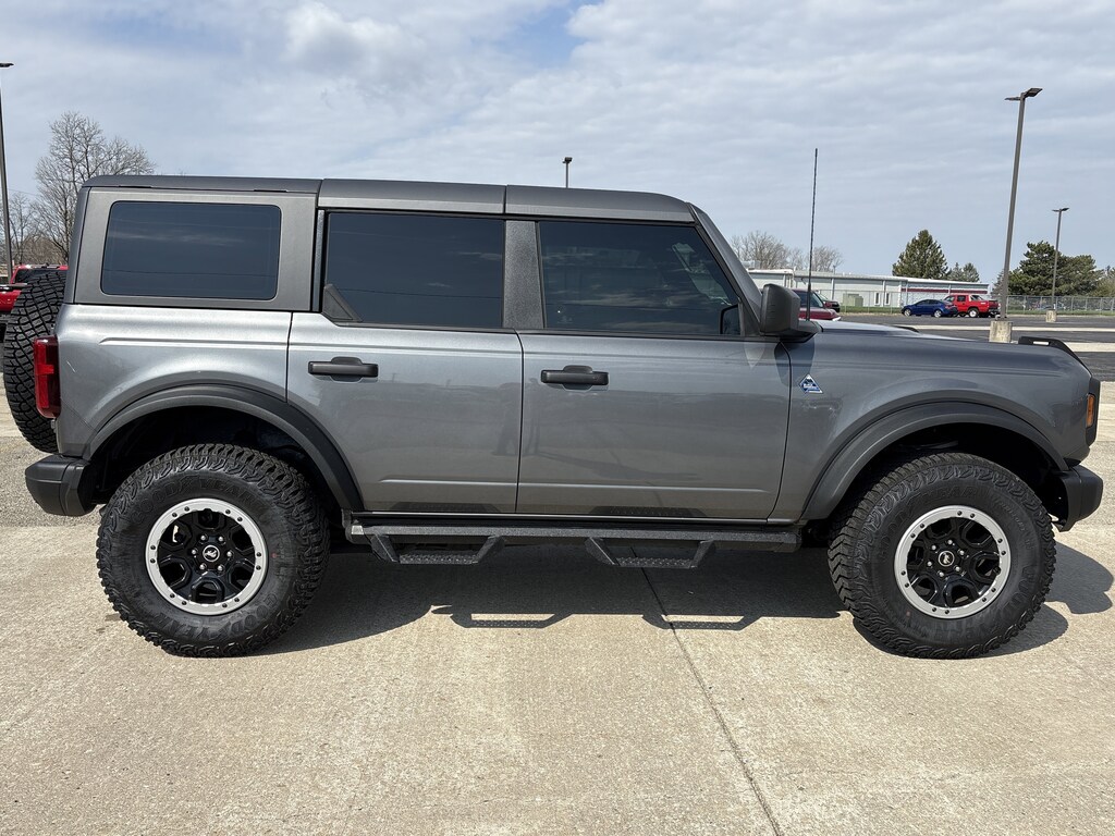 Certified 2024 Ford Bronco Black Diamond SUV