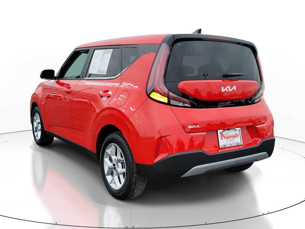 Certified 2025 Kia Soul LX Hatchback