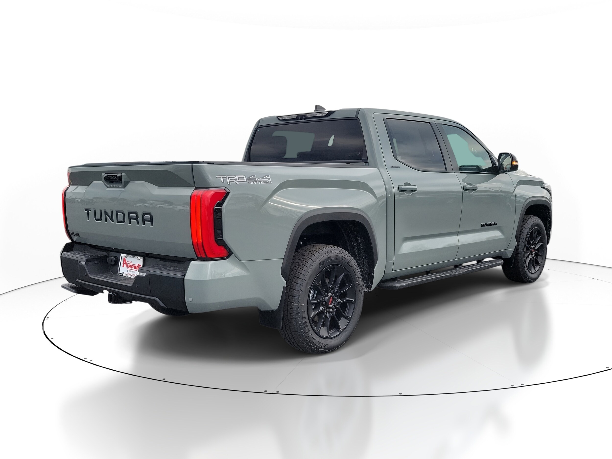 2026 Toyota Tundra Limited photo 4