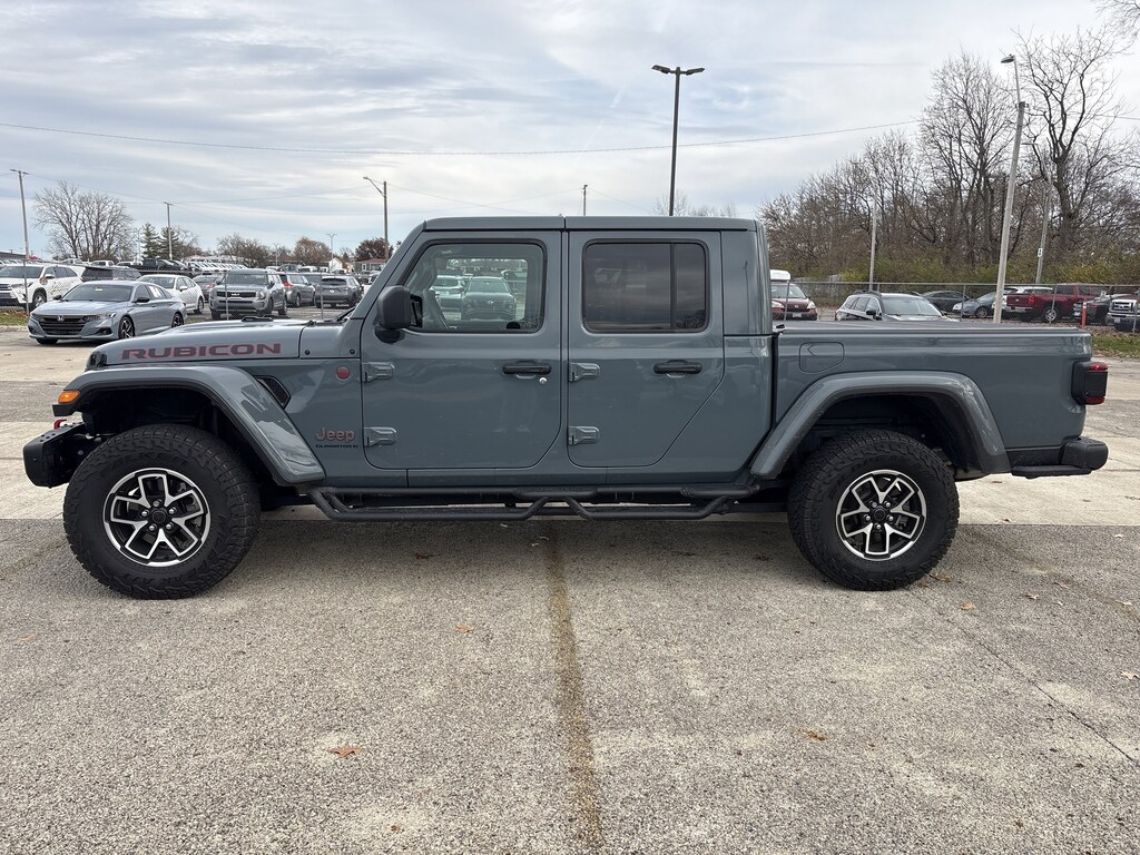 Used 2025 Jeep Gladiator Rubicon Truck Crew Cab