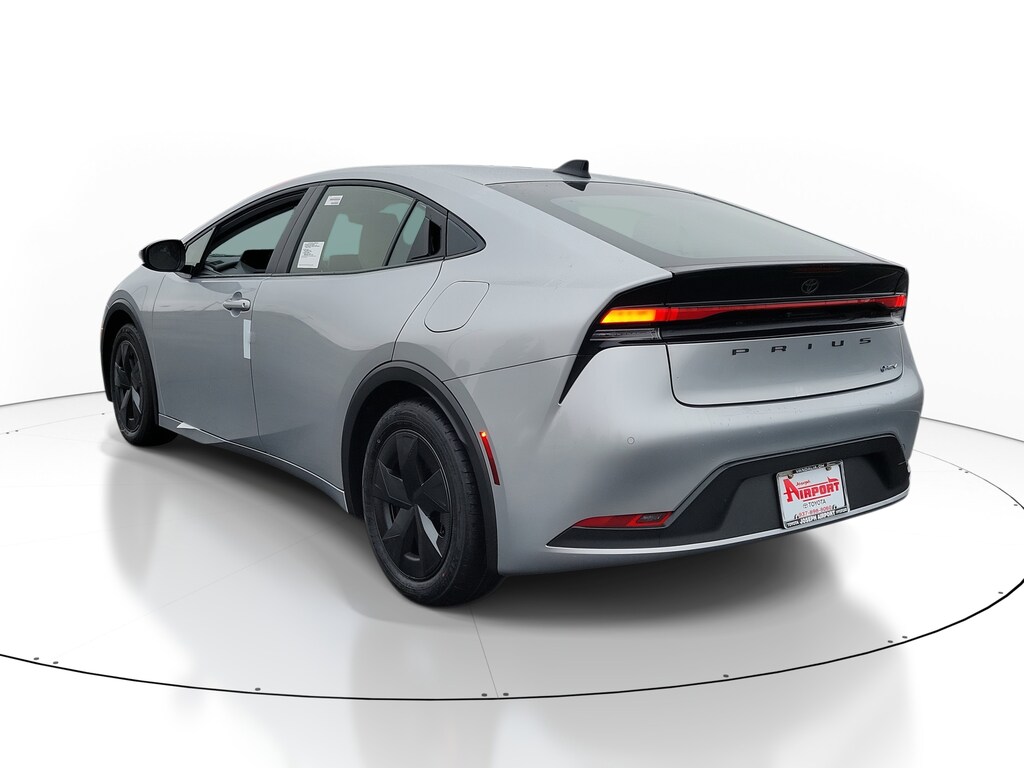 New 2026 Toyota Prius LE Hatchback