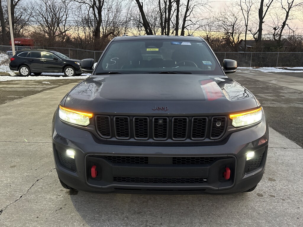 Used 2022 Jeep Grand Cherokee Trailhawk SUV