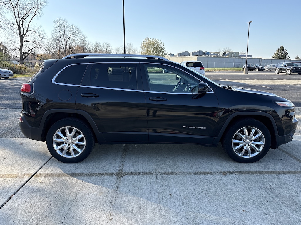 Used 2015 Jeep Cherokee Limited 4x4 SUV