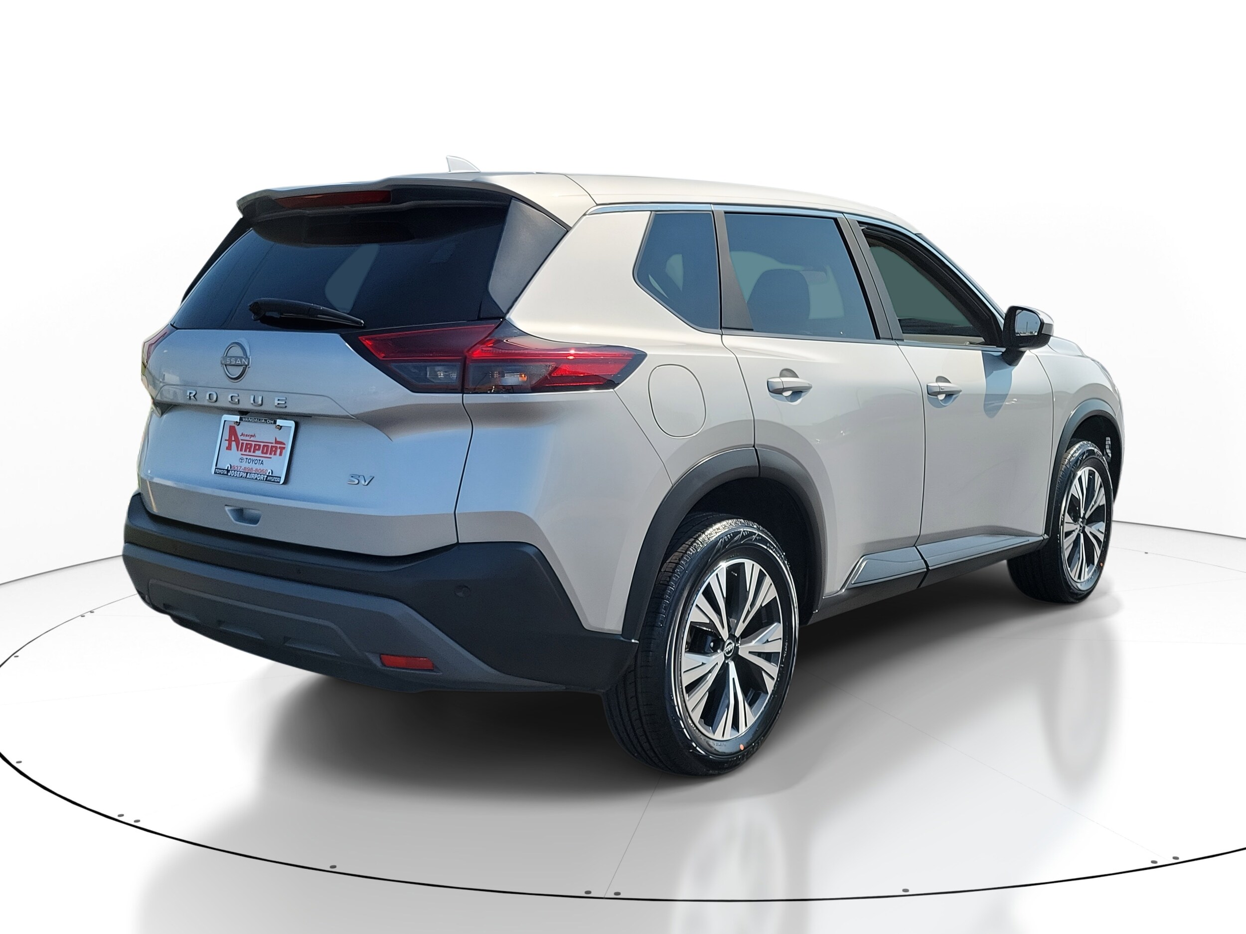 2023 Nissan Rogue SV photo 4