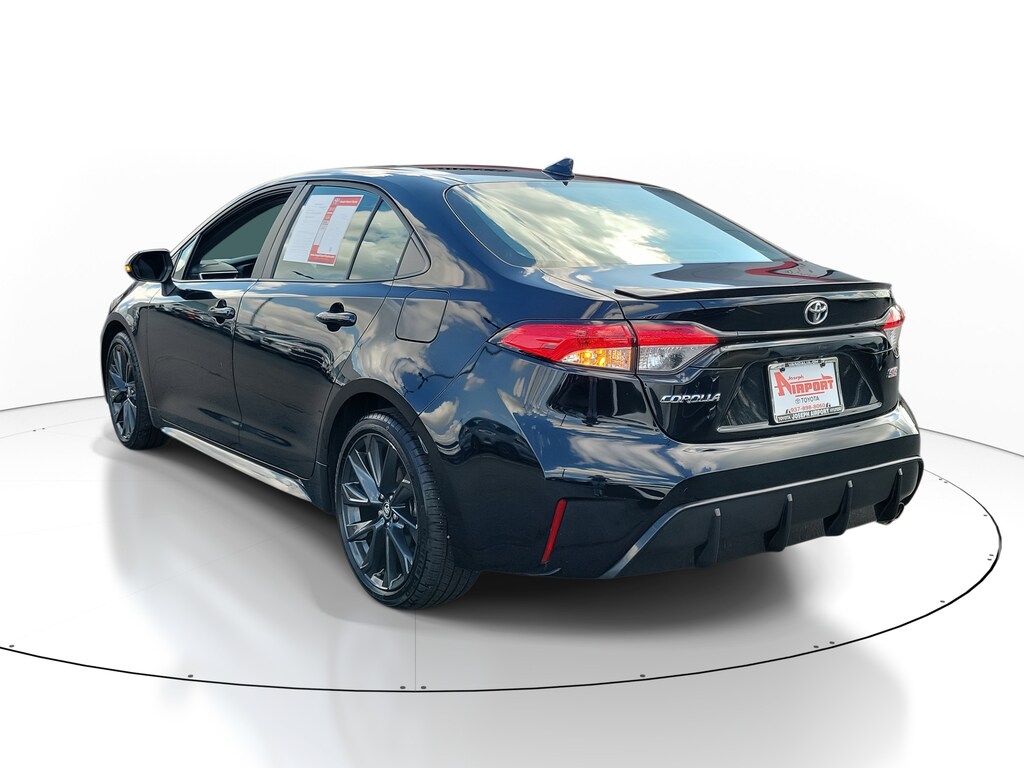 Used 2024 Toyota Corolla SE Sedan