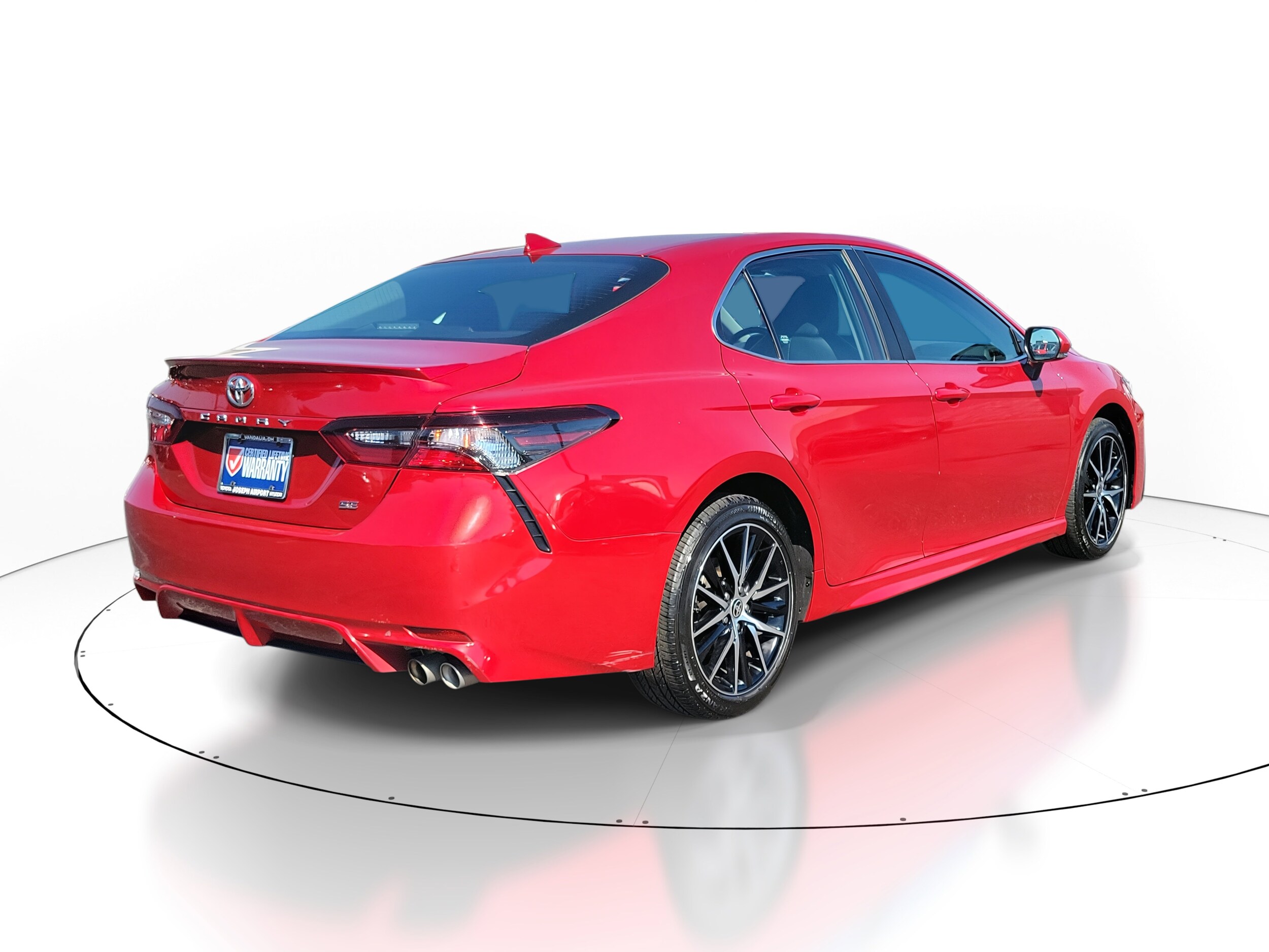 2024 Toyota Camry SE photo 4