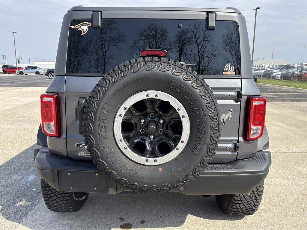 Certified 2024 Ford Bronco Black Diamond SUV