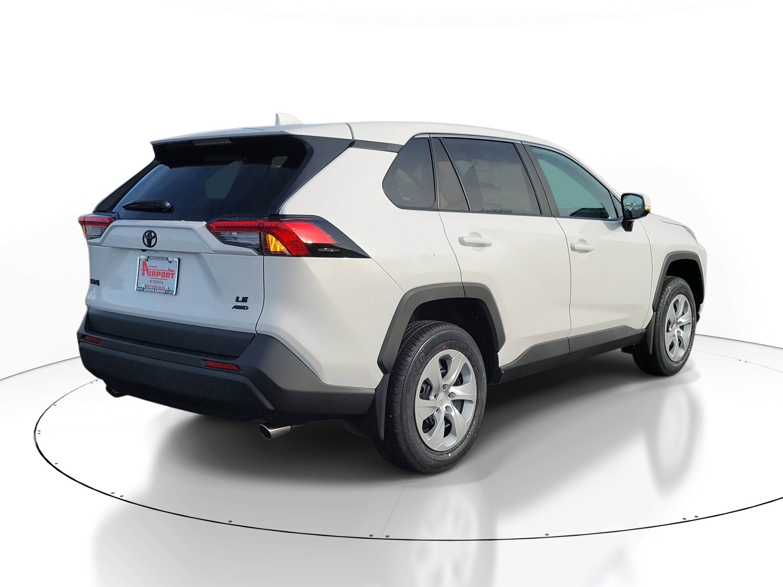 2025 Toyota RAV4 LE photo 3