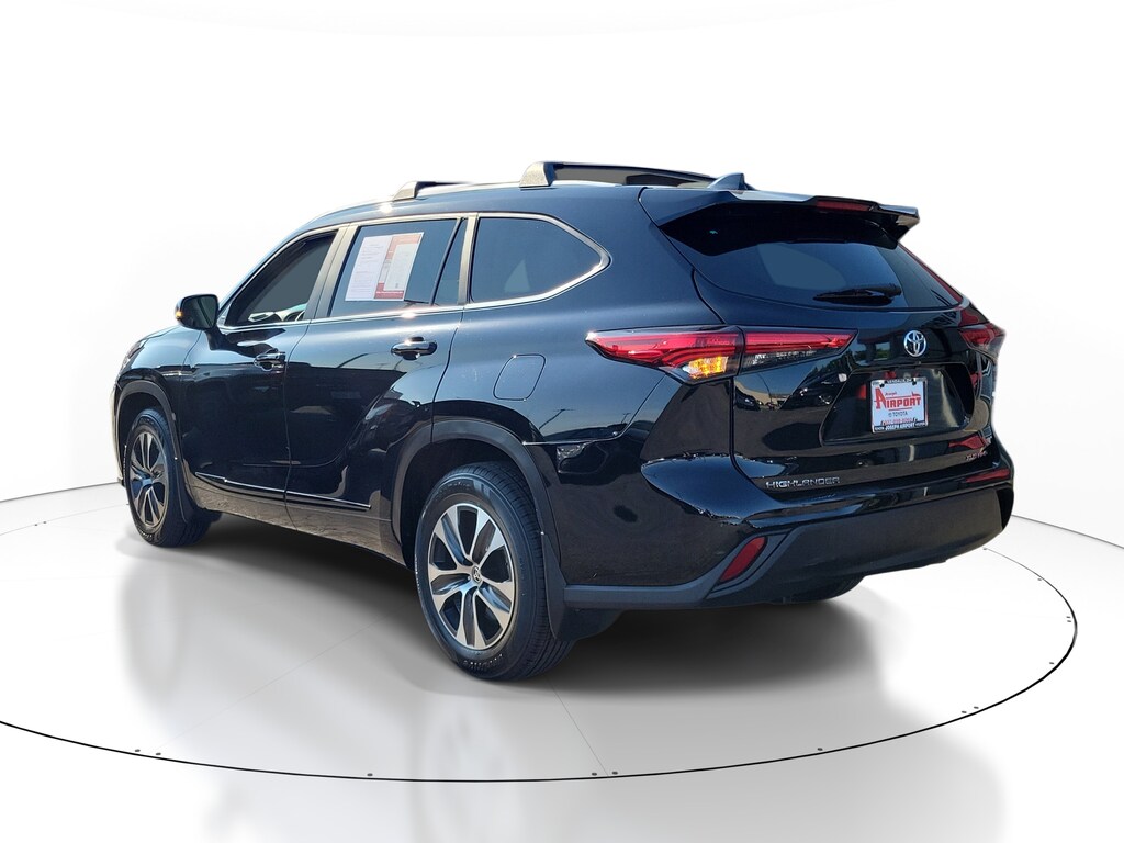 Certified 2023 Toyota Highlander XLE SUV