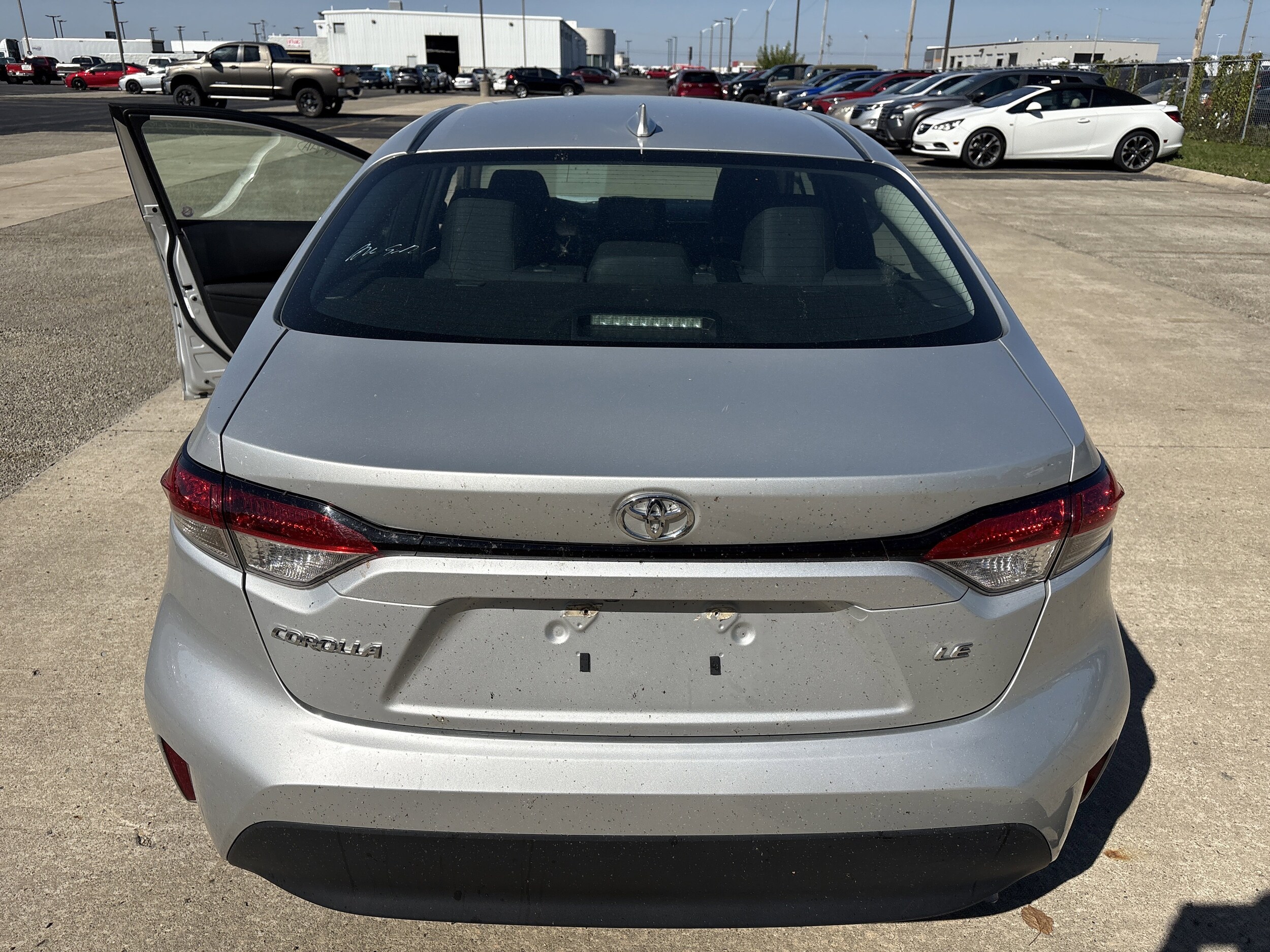 2024 Toyota Corolla LE photo 2