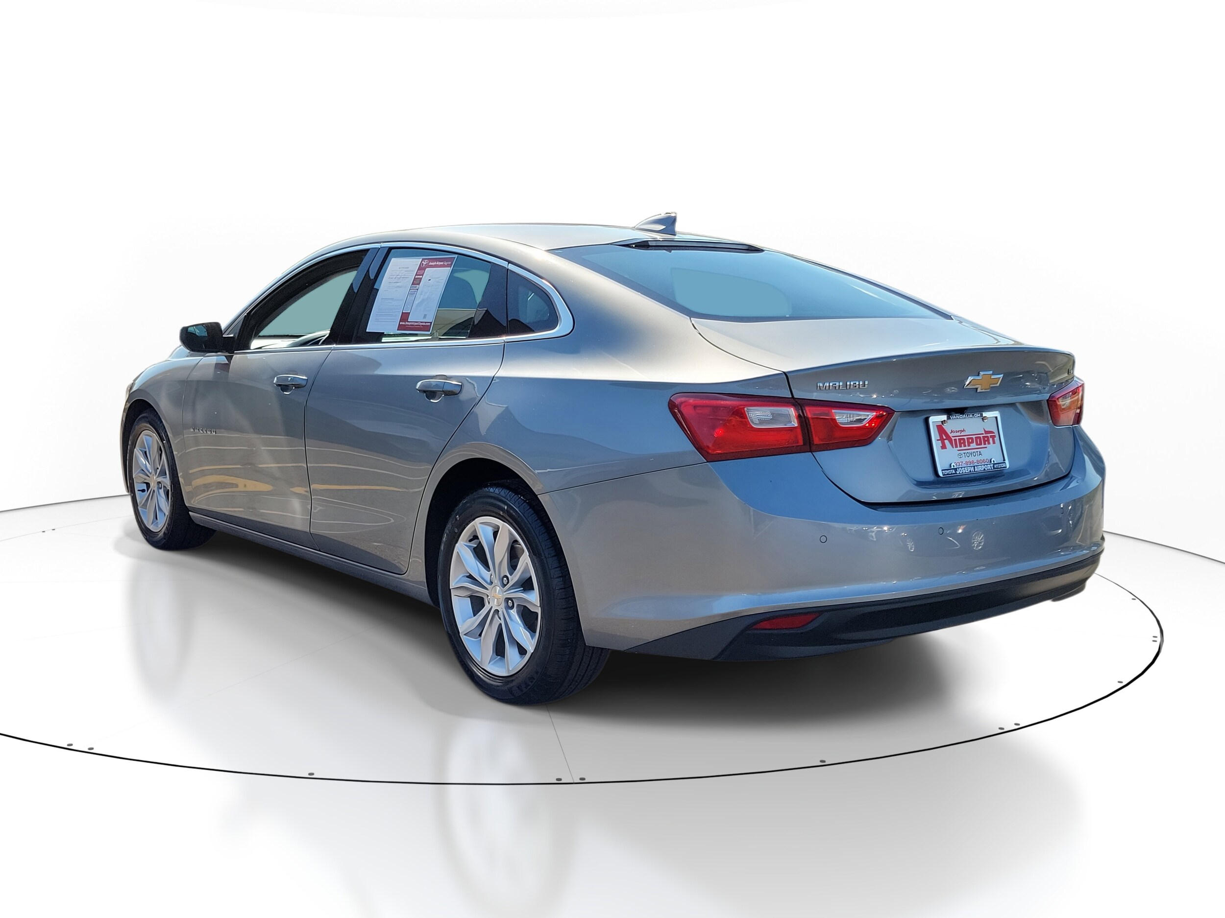 2024 Chevrolet Malibu 1LT photo 3