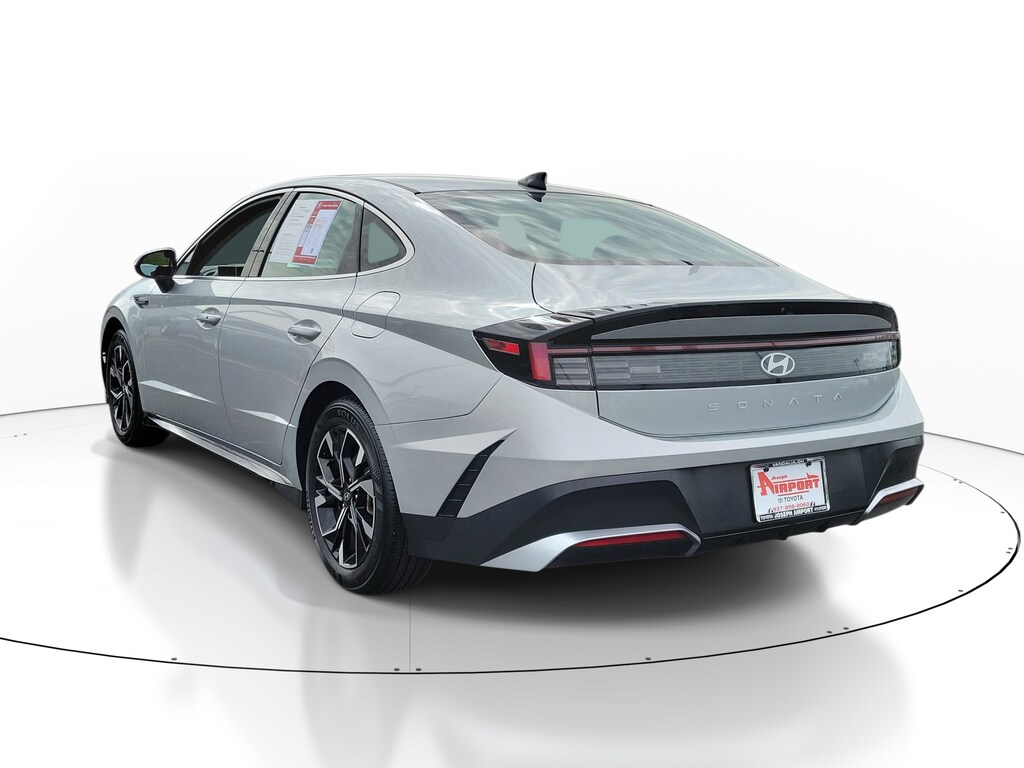 Certified 2025 Hyundai Sonata SEL Sedan