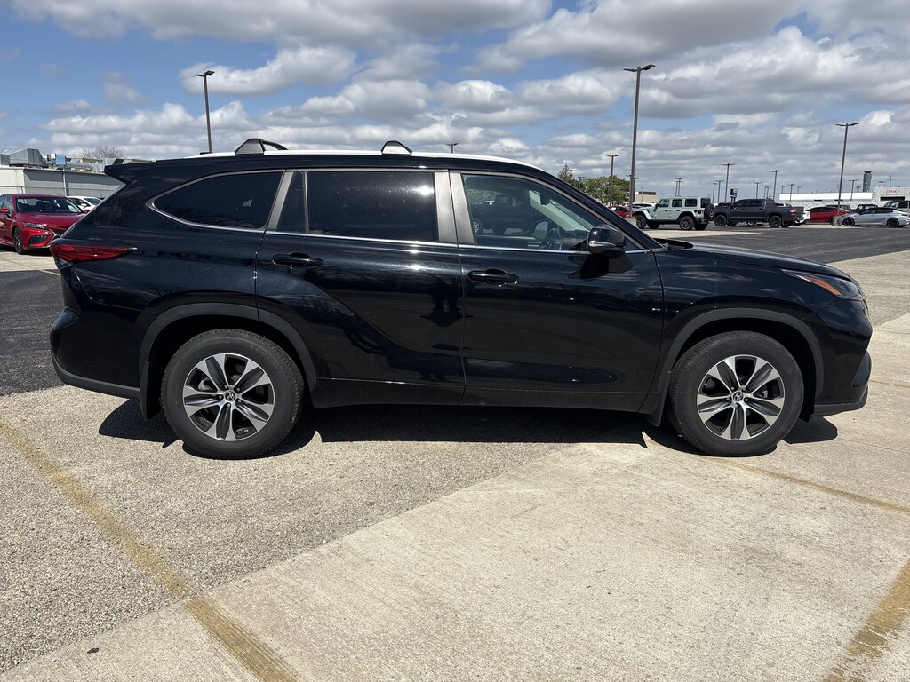 Certified 2023 Toyota Highlander XLE SUV