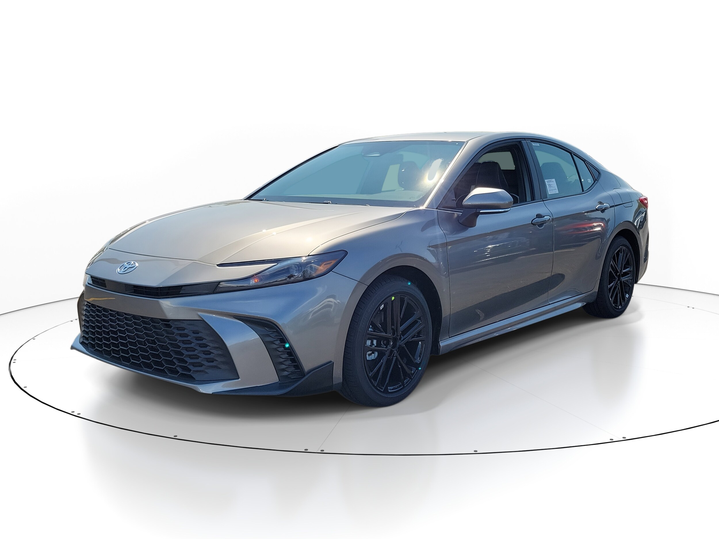 2026 Toyota Camry SE photo 2