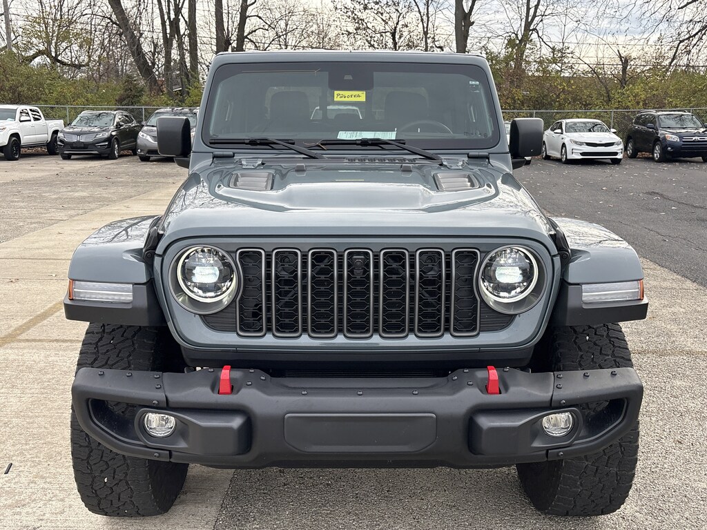 Used 2025 Jeep Gladiator Rubicon Truck Crew Cab