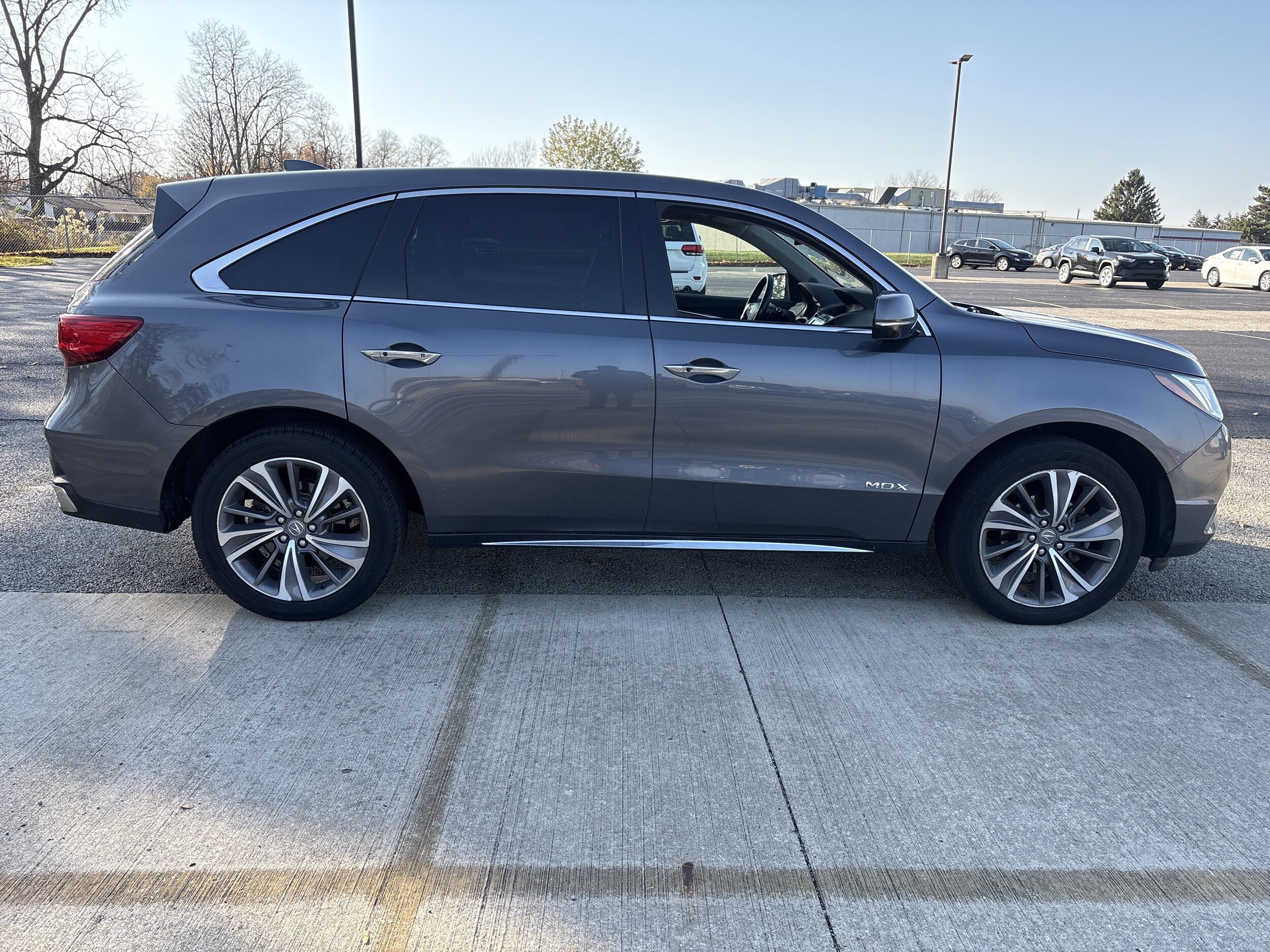 2018 Acura MDX SH-AWD Technology photo 3
