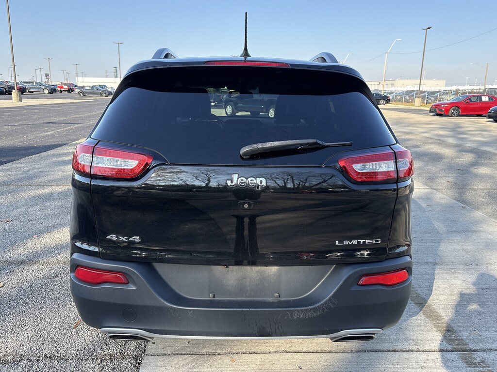 Used 2015 Jeep Cherokee Limited 4x4 SUV