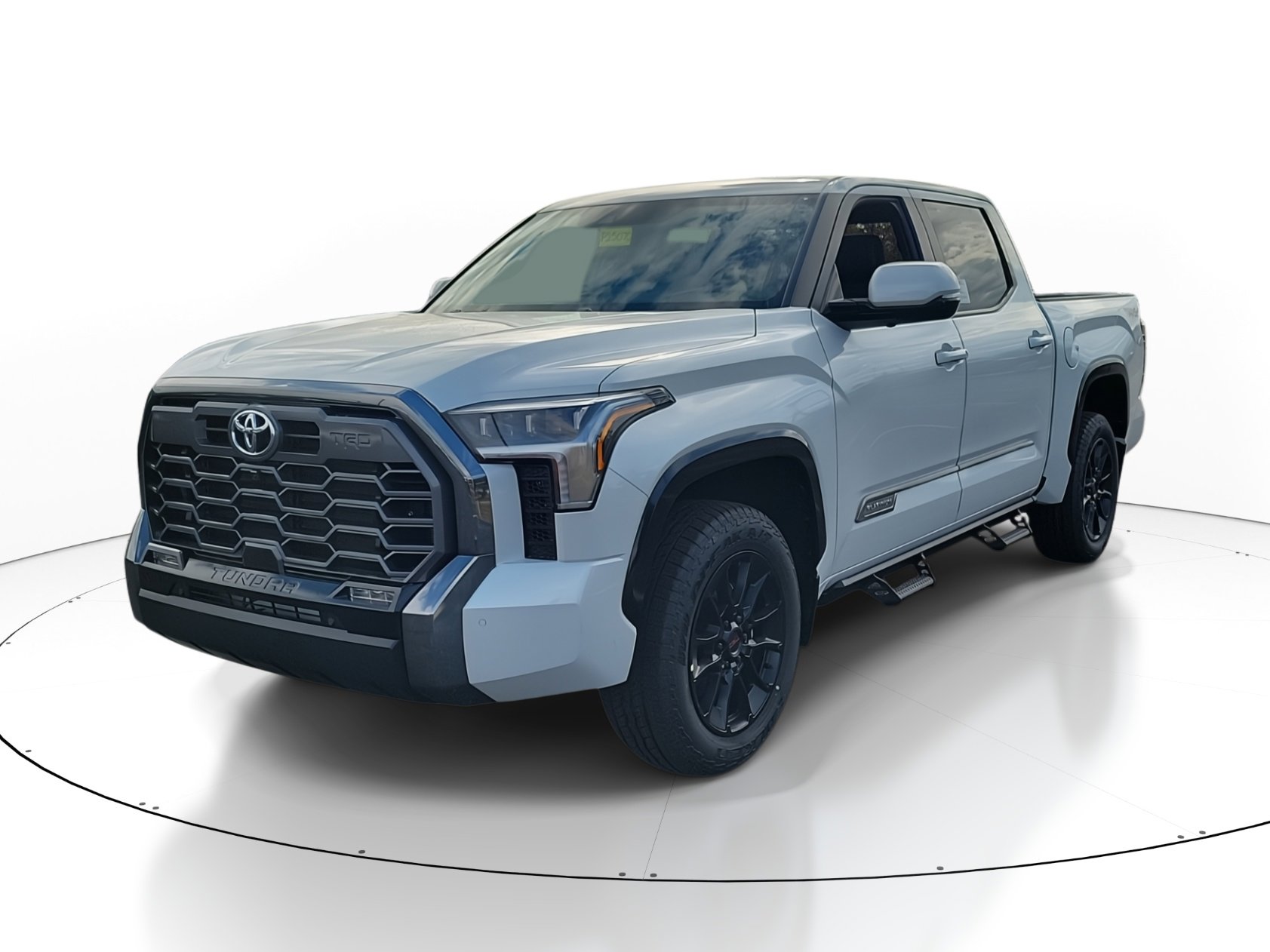 2025 Toyota Tundra Platinum CrewMax photo 2