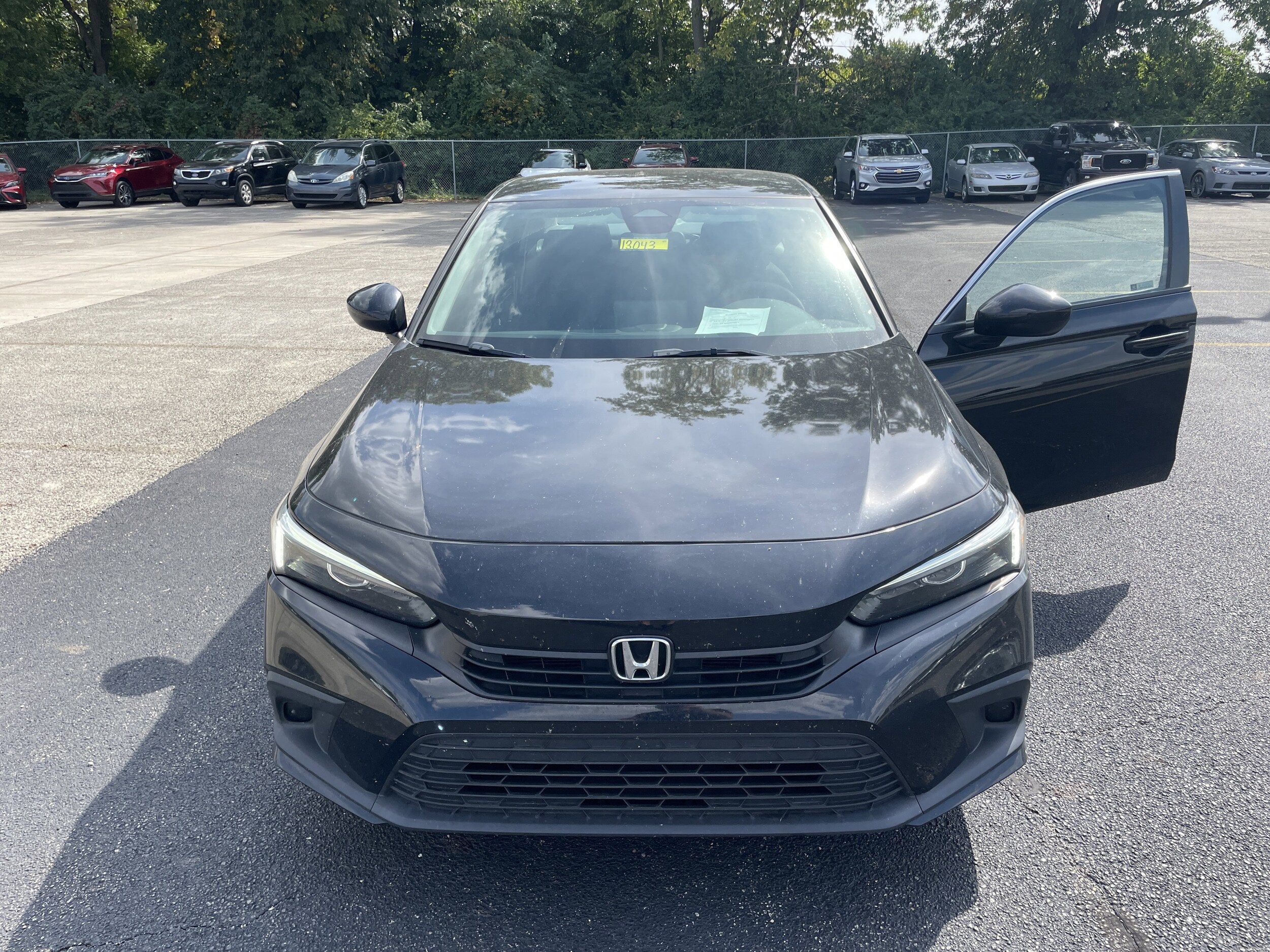2022 Honda Civic LX photo 2