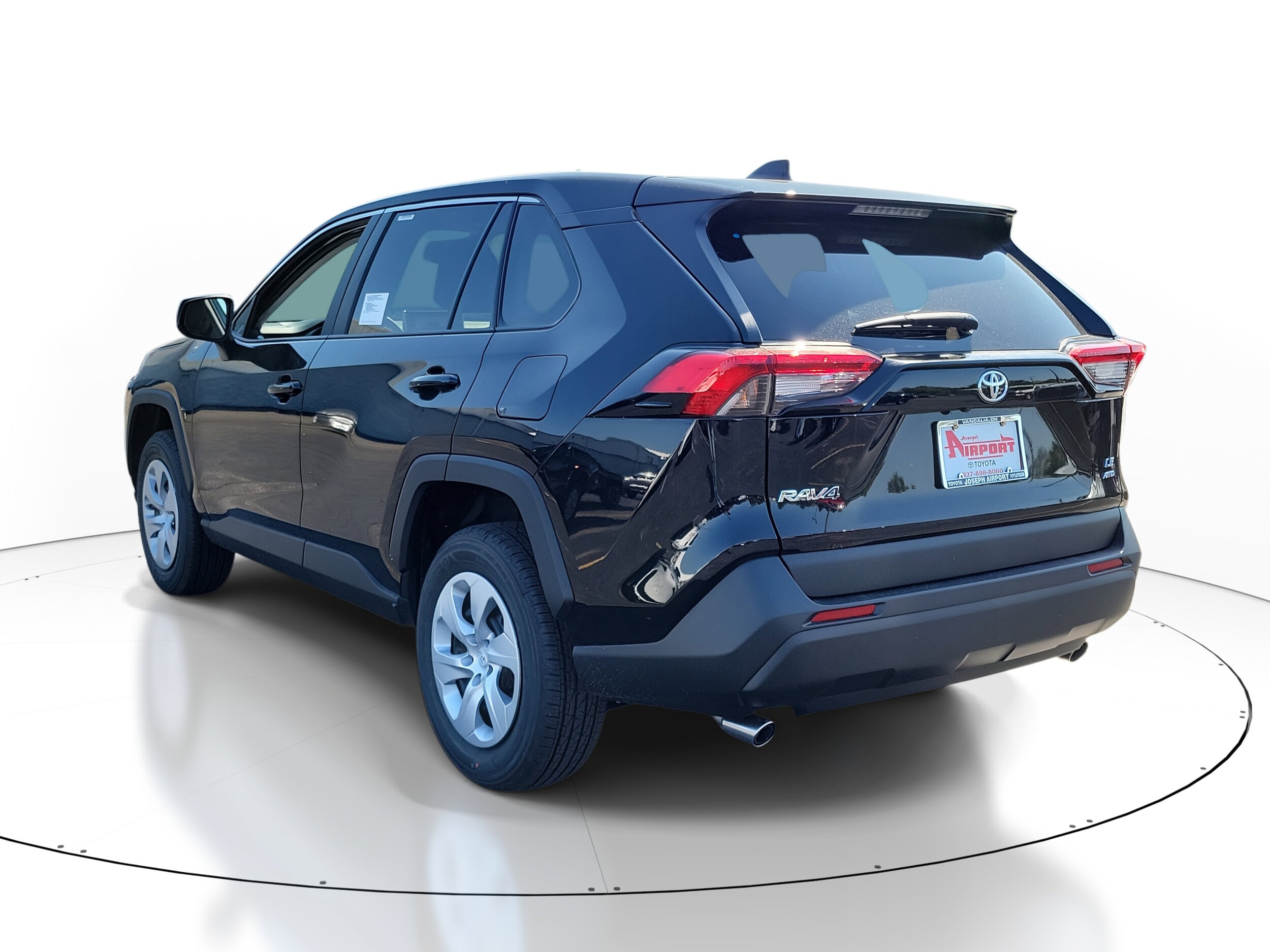 2025 Toyota RAV4 LE photo 3