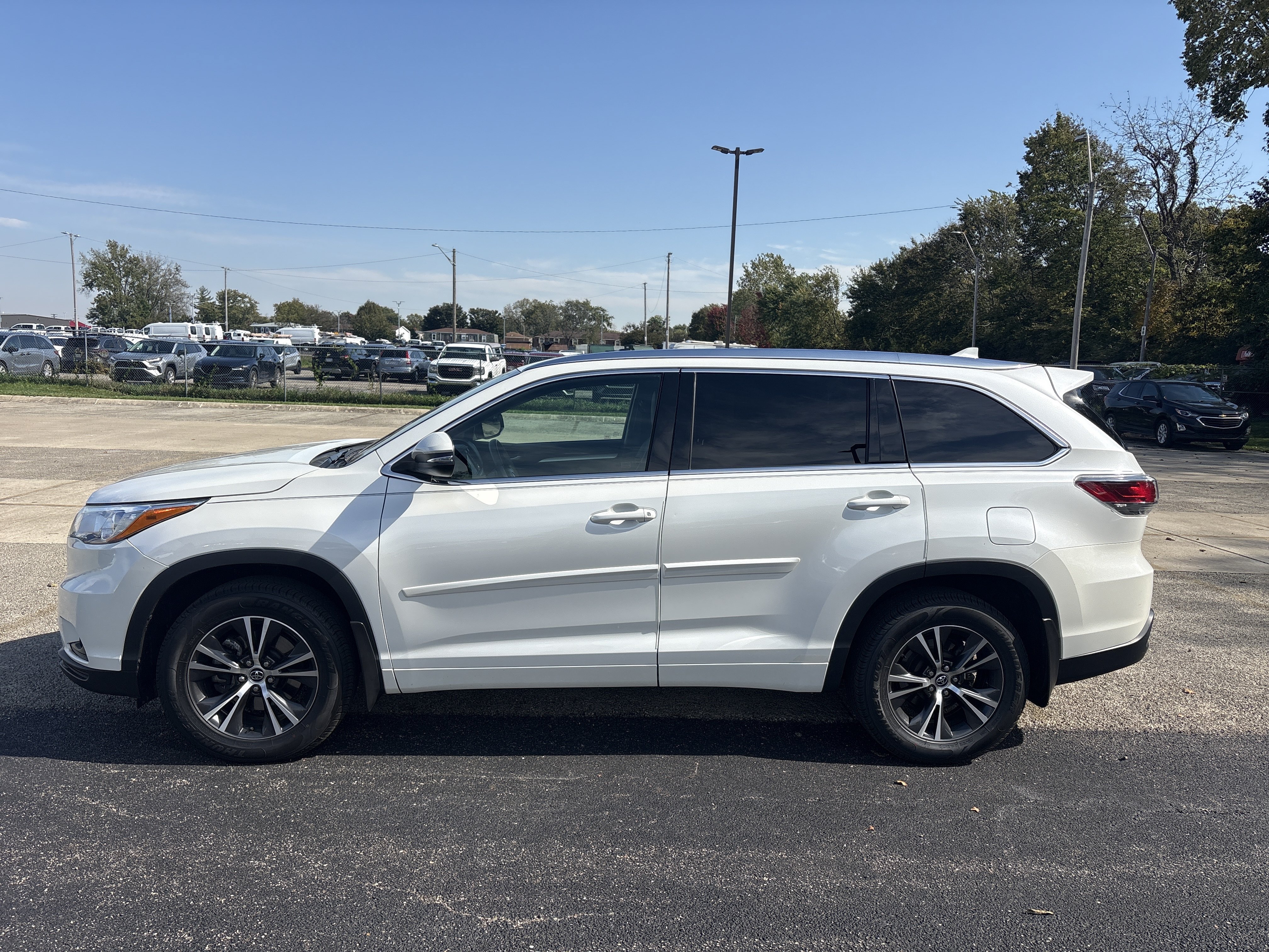 2016 Toyota Highlander