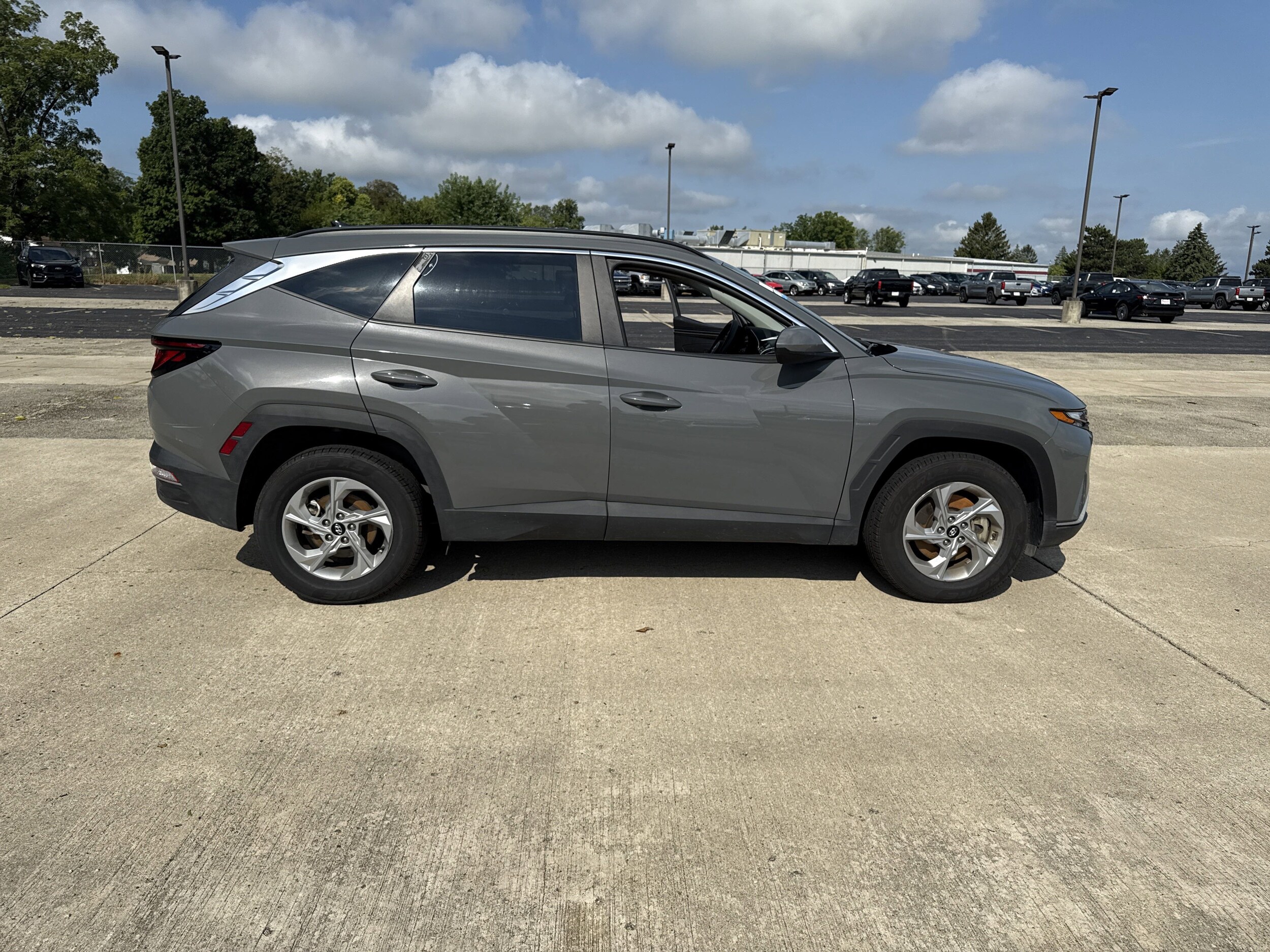 2024 Hyundai Tucson SEL photo 3