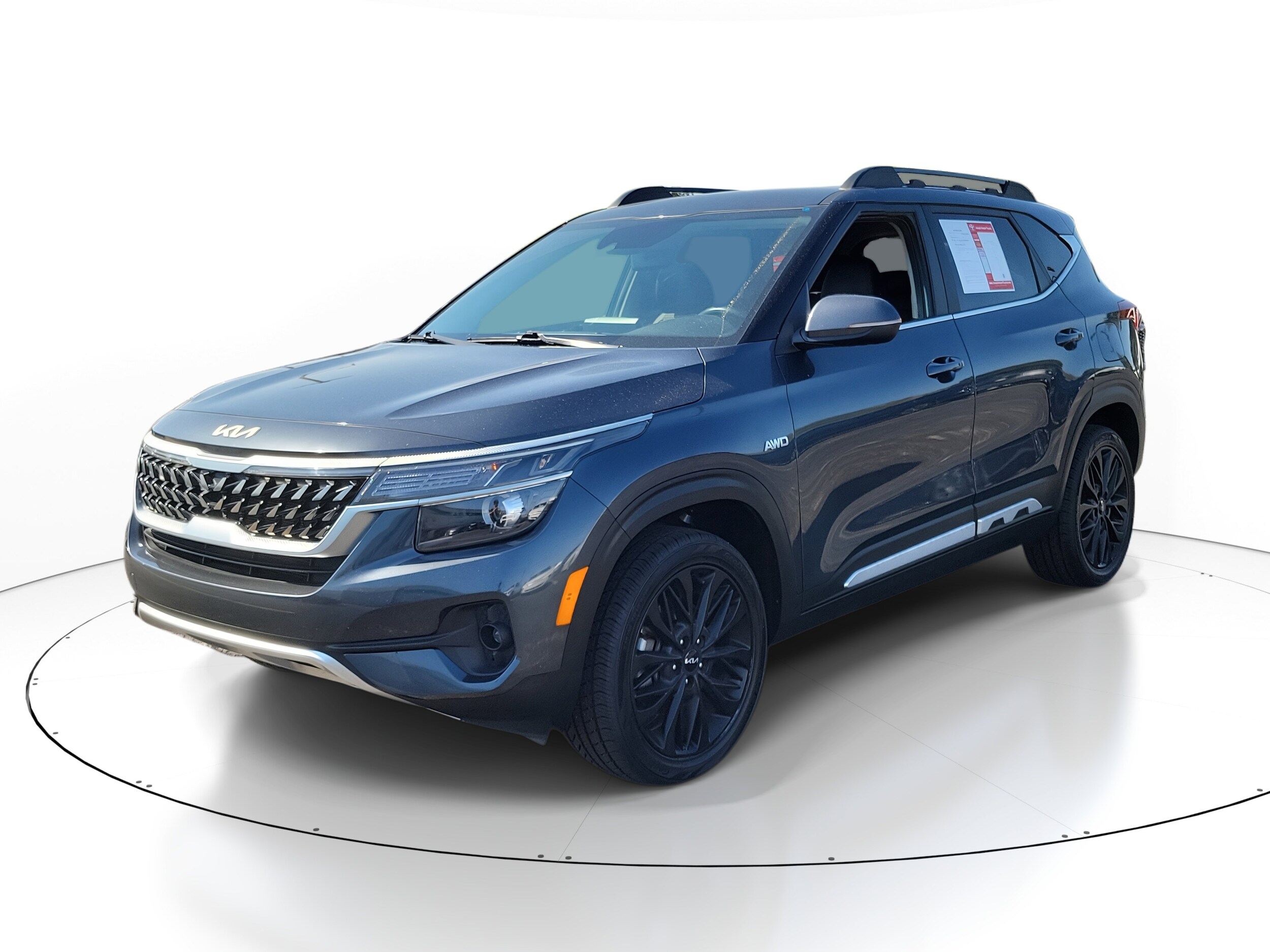2022 Kia Seltos S Nightfall Edition photo 2