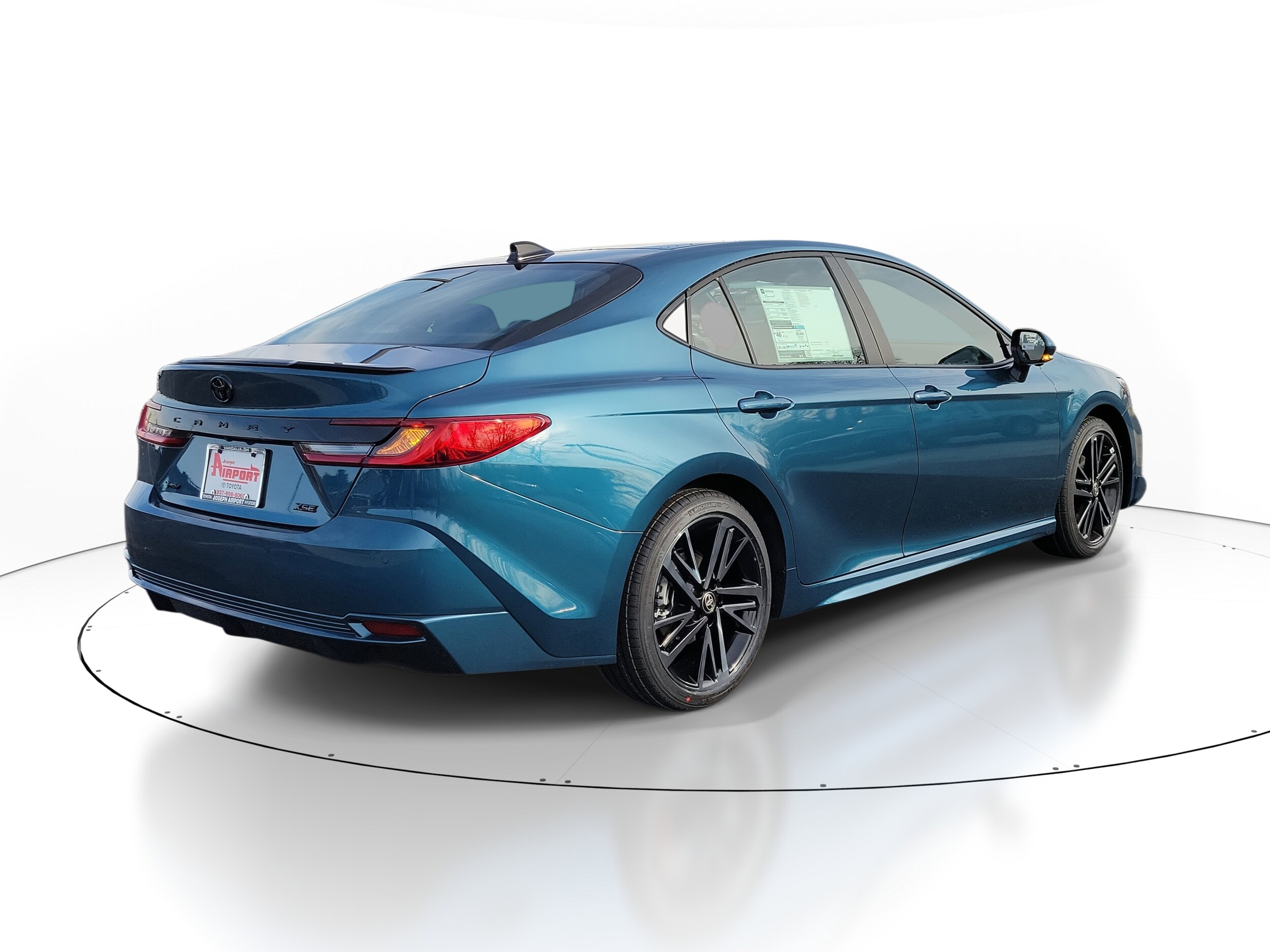 2026 Toyota Camry XSE photo 4