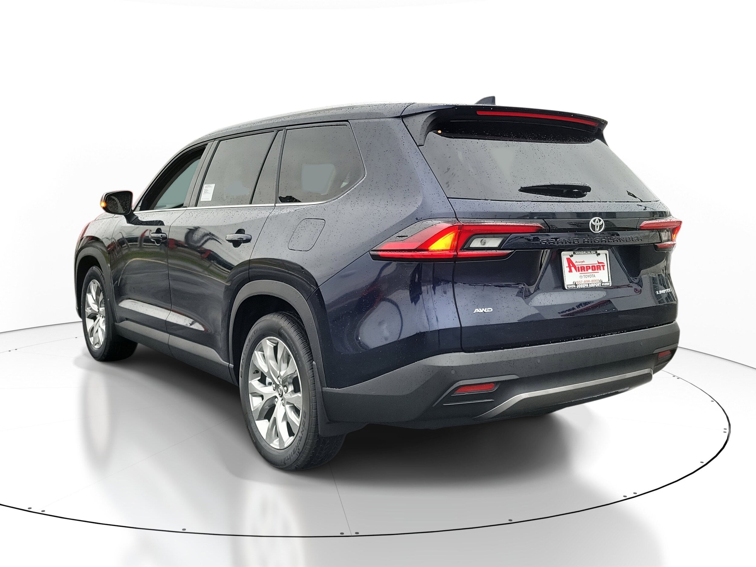 2026 Toyota Grand Highlander Limited photo 3