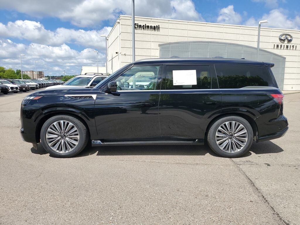 Used 2025 INFINITI QX80 LUXE SUV