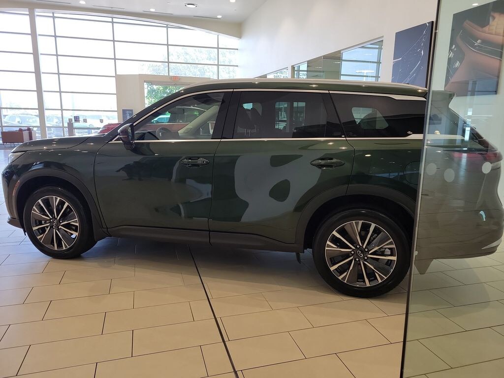 New 2027 INFINITI QX60 LUXE SUV