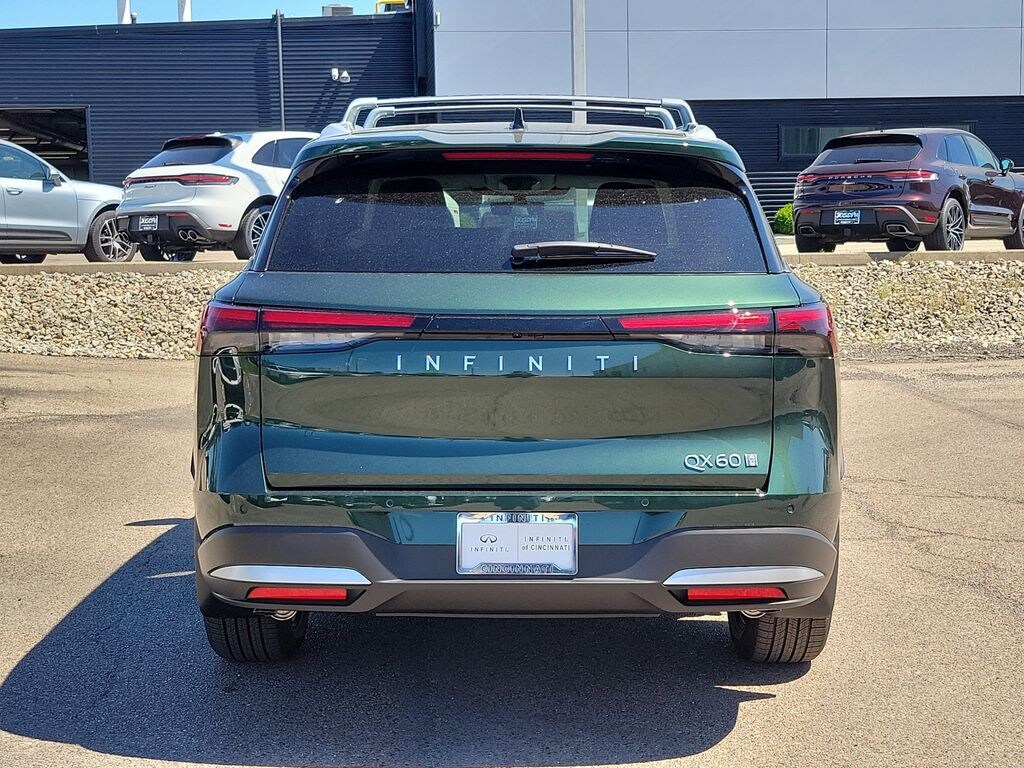 New 2027 INFINITI QX60 LUXE SUV