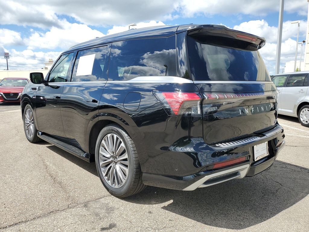 Used 2025 INFINITI QX80 LUXE SUV