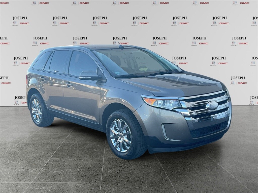 2014 Ford Edge SEL photo 2