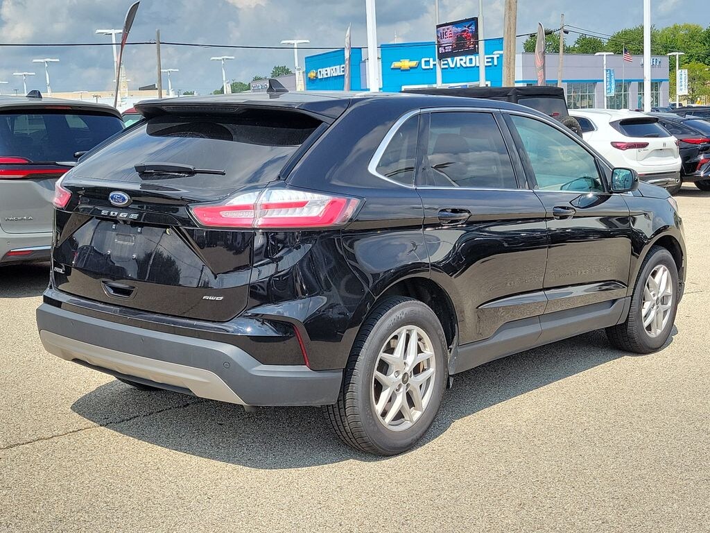 Used 2024 Ford Edge SEL SUV