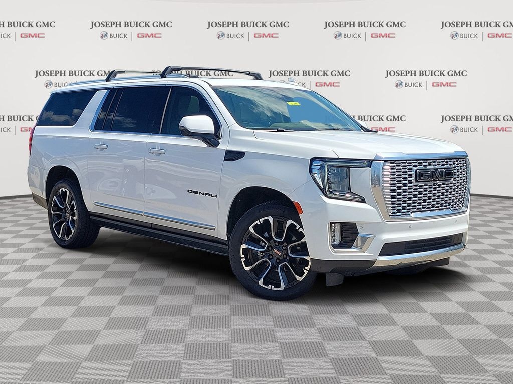 Used 2022 GMC Yukon XL Denali SUV
