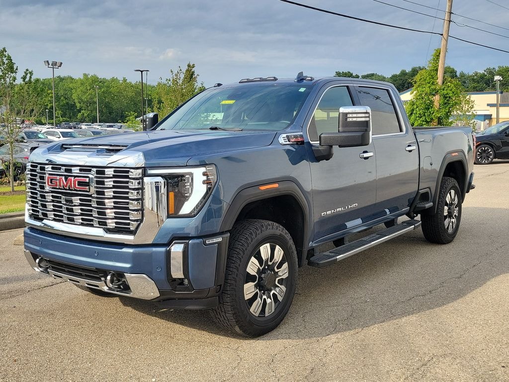 Used 2025 GMC Sierra 2500HD Denali Truck