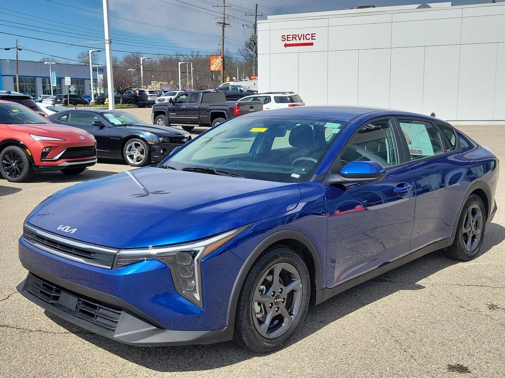 Used 2025 Kia K4 LXS Sedan