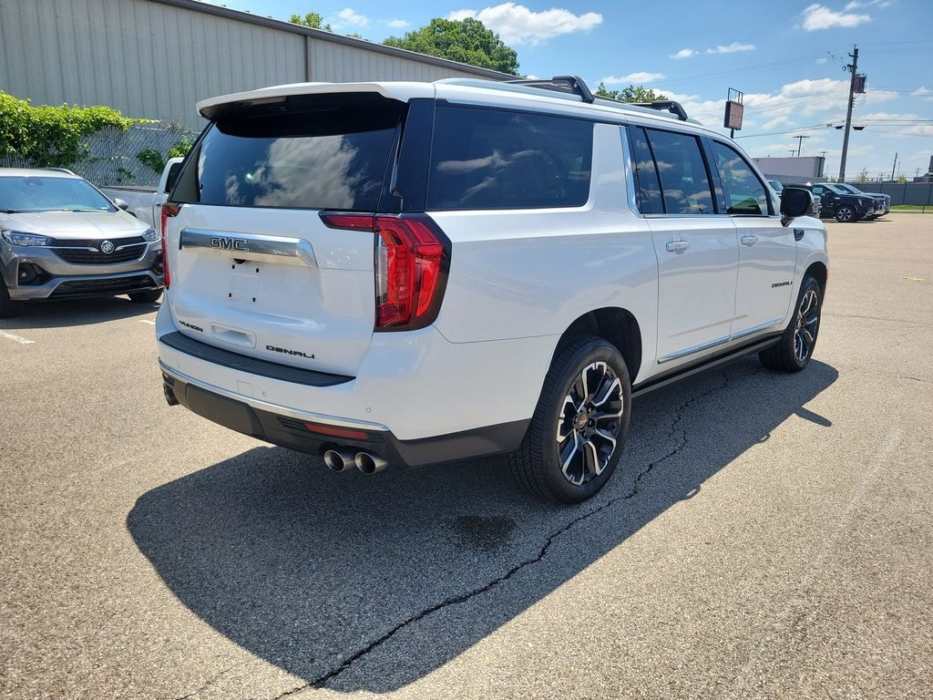 Used 2022 GMC Yukon XL Denali SUV
