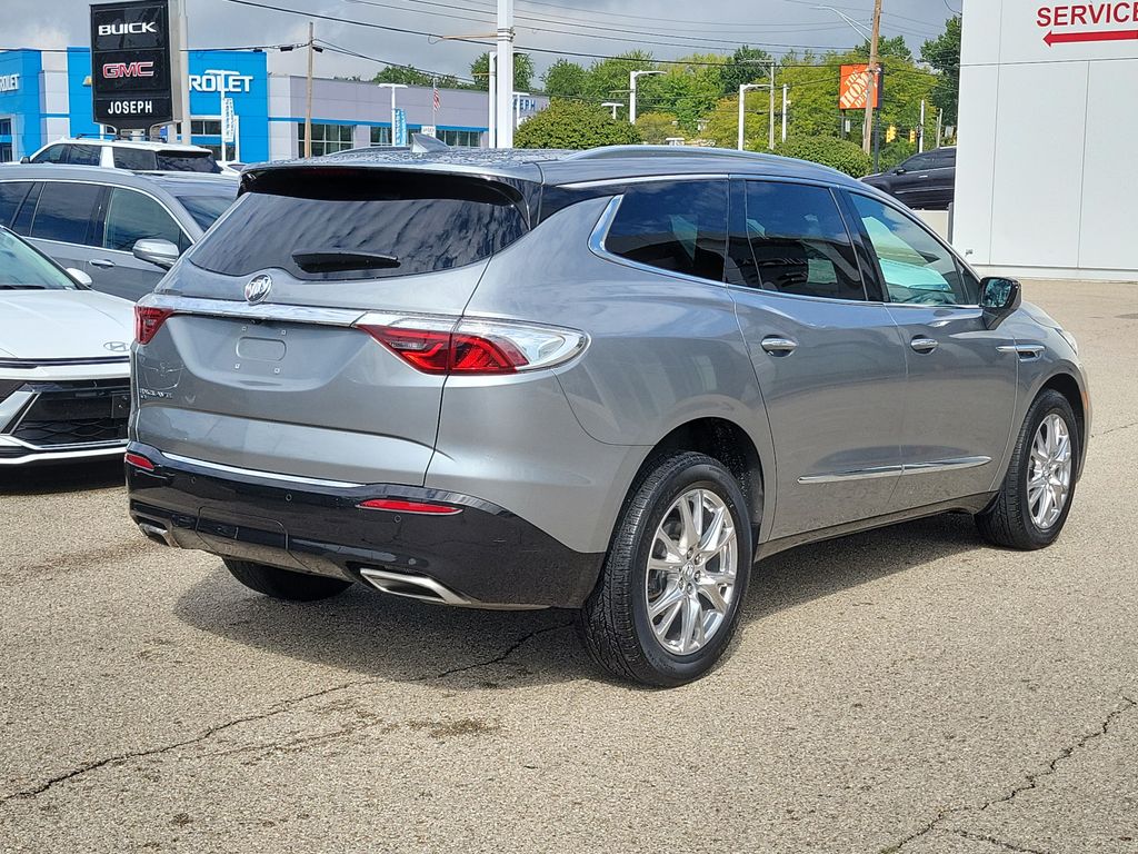 Used 2024 Buick Enclave Essence SUV